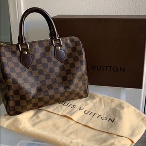 Louis Vuitton Damier Speedy 25